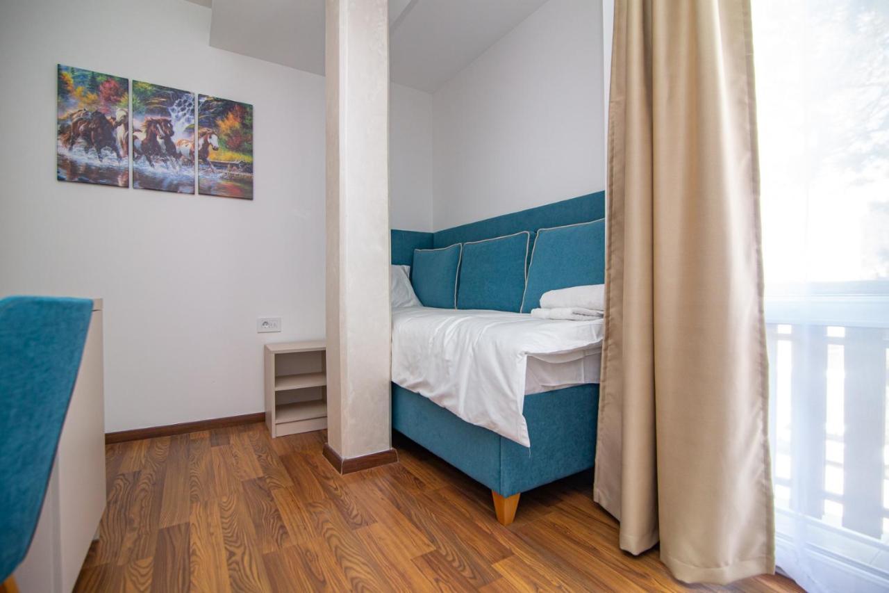 Hotel Konaciste Akustik 兹拉蒂博尔 外观 照片