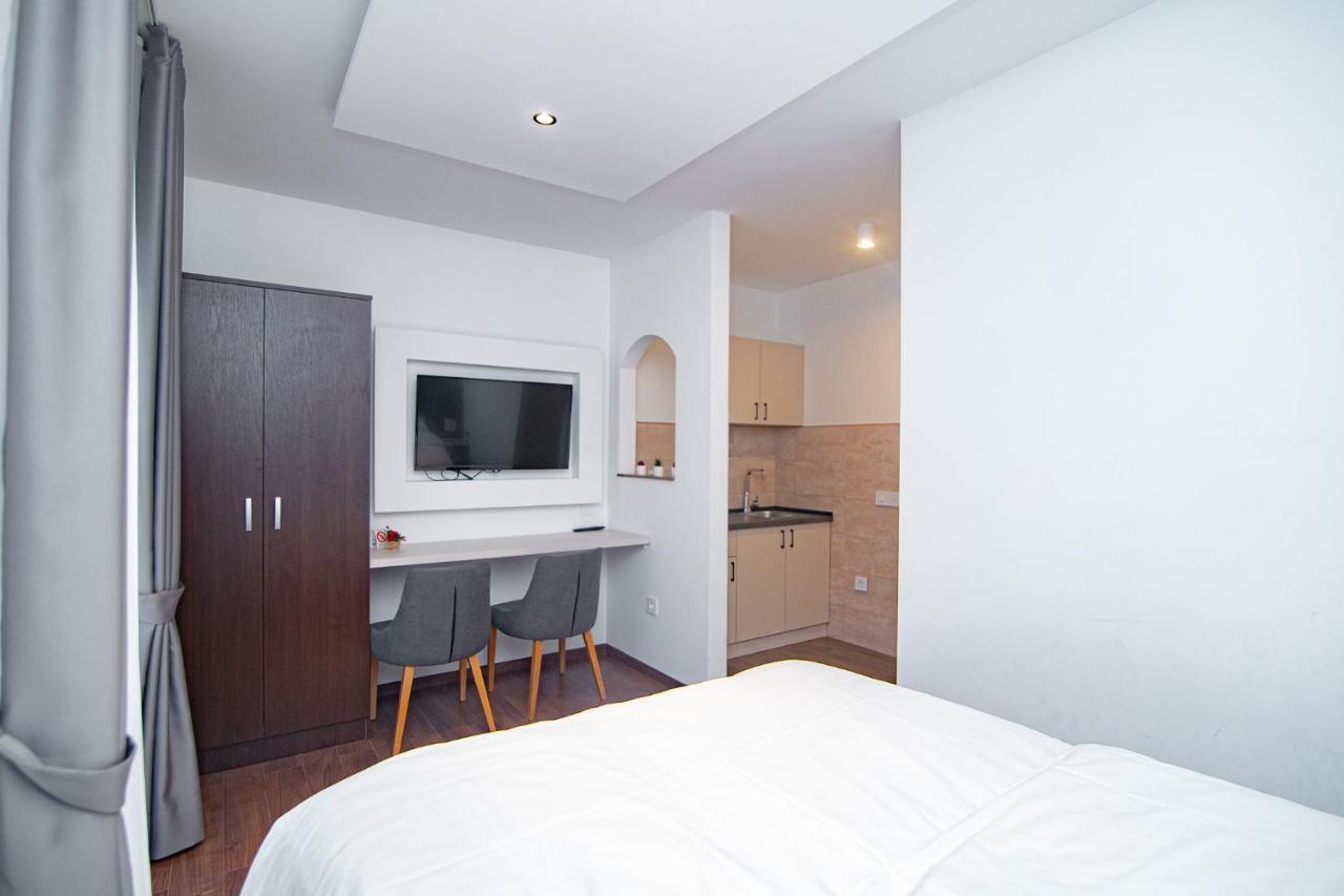 Hotel Konaciste Akustik 兹拉蒂博尔 外观 照片