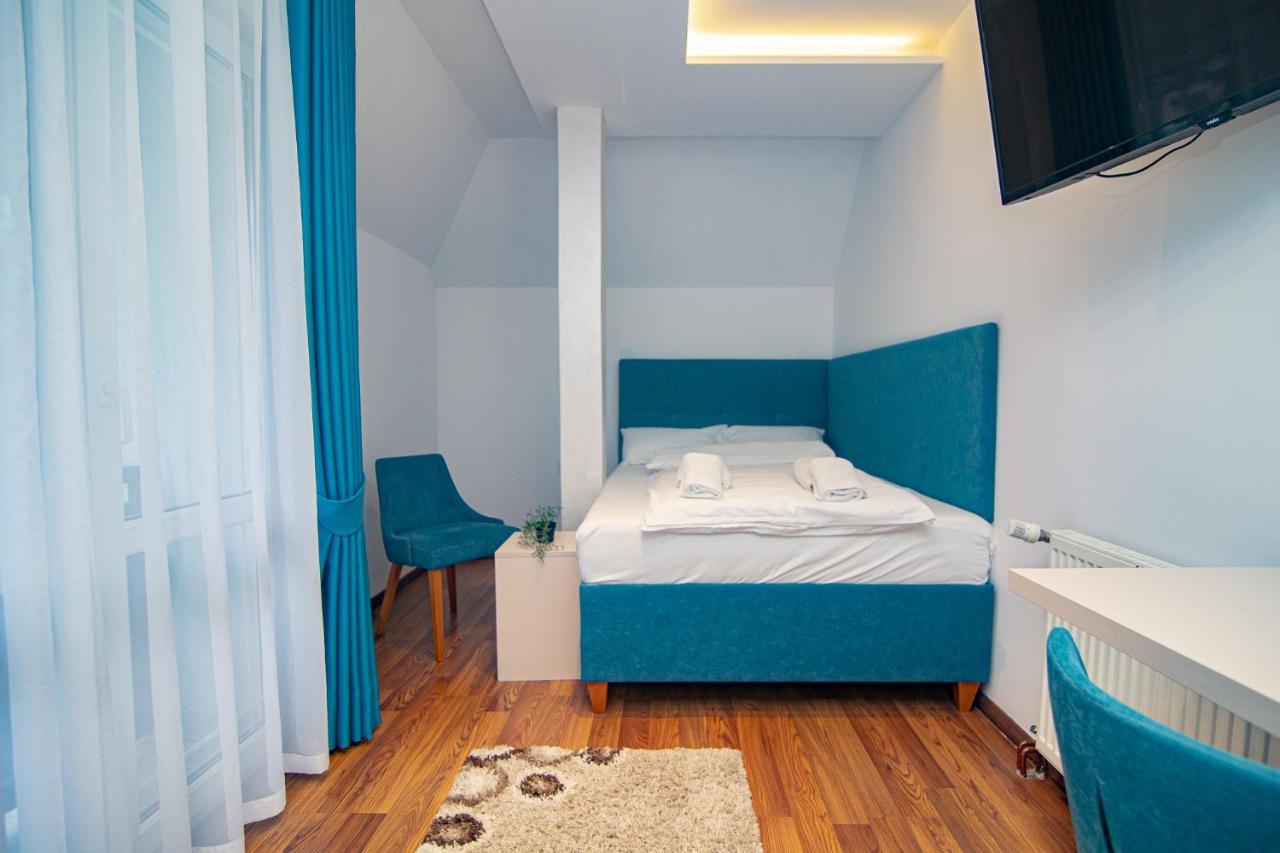 Hotel Konaciste Akustik 兹拉蒂博尔 外观 照片